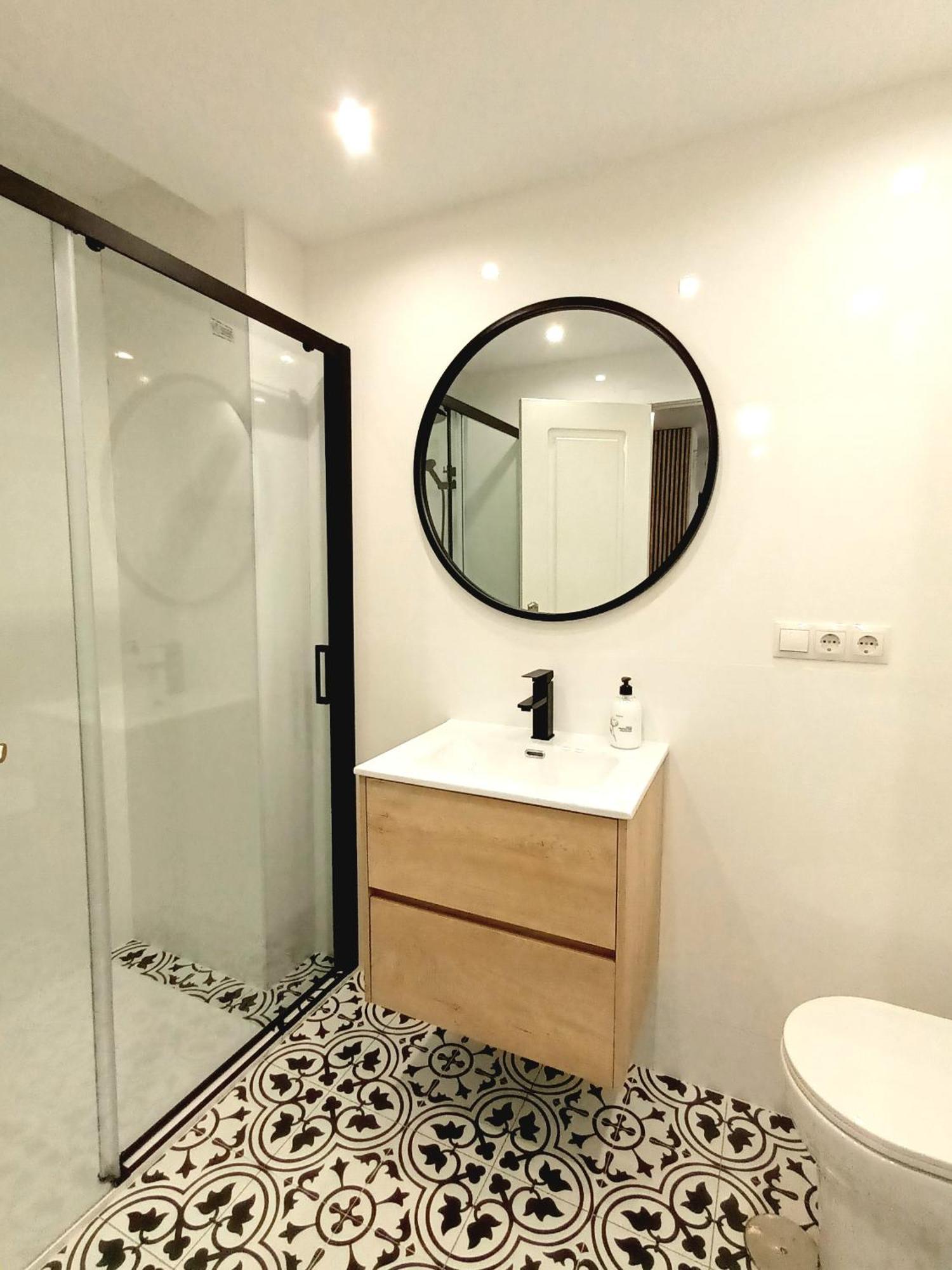 Apartamento Vacacional Cuarteles Малага Экстерьер фото
