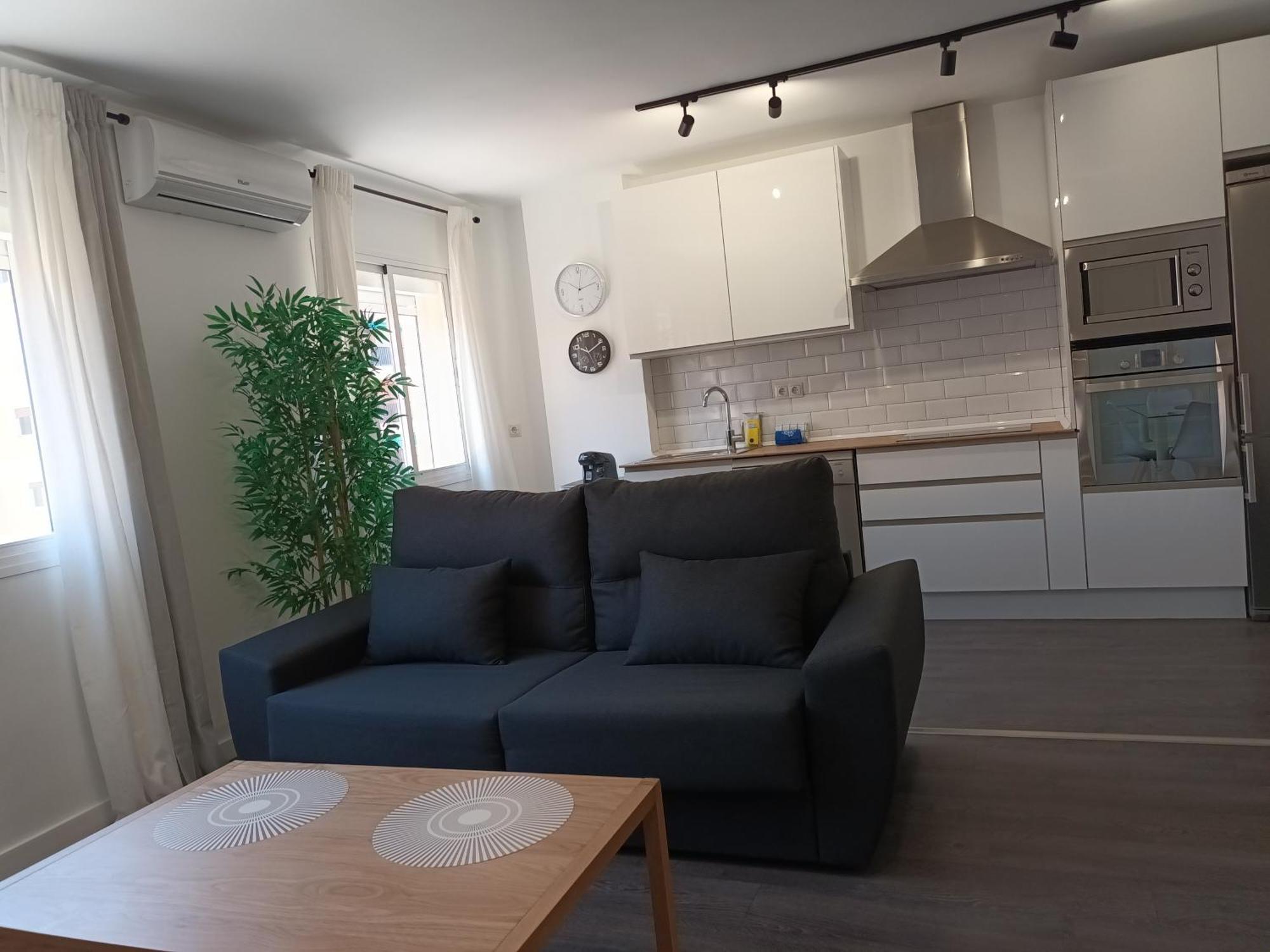 Apartamento Vacacional Cuarteles Малага Экстерьер фото