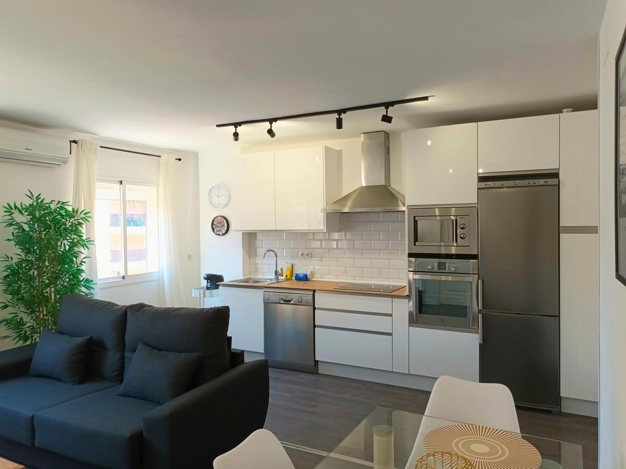 Apartamento Vacacional Cuarteles Малага Экстерьер фото